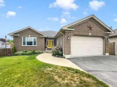 4 Jason Crescent, Quinte West, On K8v 6p3