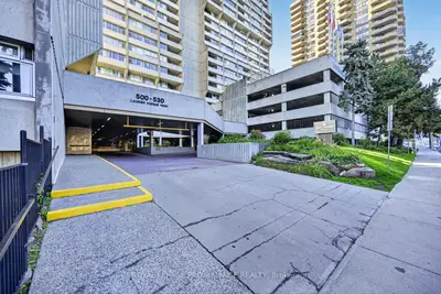 500 Laurier Avenue W 907, Ottawa Centre, On K1r 5e1