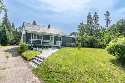 32560 Highway 17 Highway, Laurentian Hills, On K0j 1p0