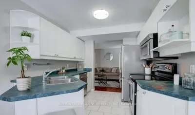 101 Brookside Street 44, London South, On N5z 5c9