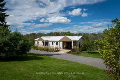 1108 Closson Road, Prince Edward County, On K0k 2j0