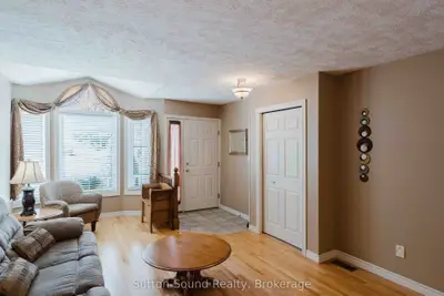 907 9th A Avenue E, Owen Sound, On N4k 6y4