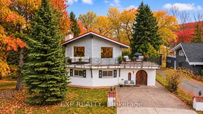 104 Kinsey Place, Blue Mountains, On L9y 0r4