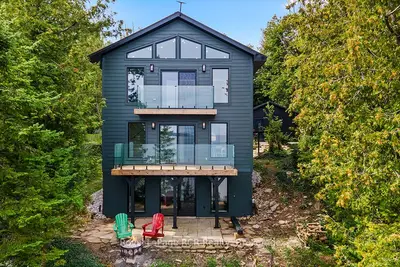 503385 Grey Road 1, R.r. No. 2, Georgian Bluffs, On N0h 2t0