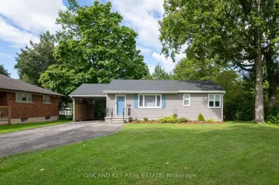 102 Crescent Avenue, Central Elgin, On N5r 0l4