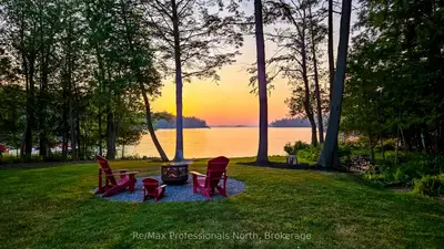 1054 Brydons Bay Road, Gravenhurst, On P1p 1r1