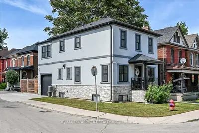 109 Ray Street, Hamilton, On L8r 2y1