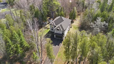 152 WILBERT COX Drive, Carp - Huntley Ward, ON K0A 1L0