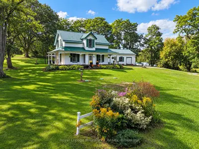 729 Foxboro-stirling Road, Quinte West, On K0k 2b0