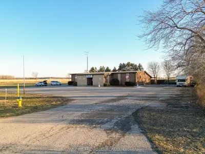 2505 London Line, Sarnia, On N7t 7h2