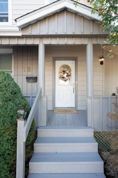 18 CLIFTON Street, Kawartha Lakes, ON K0M 1N0