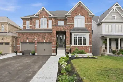 60 Hennessey Crescent, Kawartha Lakes, On K9v 0p3