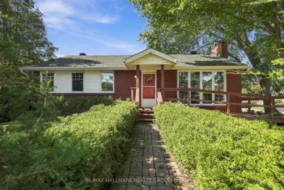 3844 Albion Road, Blossom Park - Airport And Area, On K1t 1b1