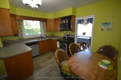 33 Pembroke Street, Whitewater Region, On K0j 1k0