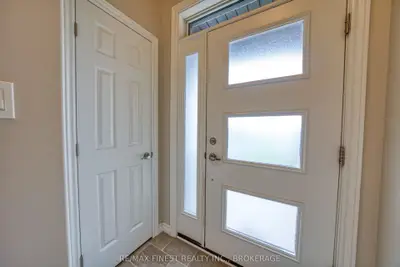1010 Rosanna Avenue, Kingston, On K7p 0n2