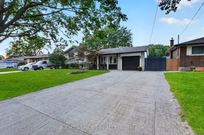 19 Brentwood Drive, St. Catharines, On L2m 4m1