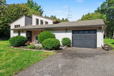 1332 9th Line, Beckwith, On K7c 3p2