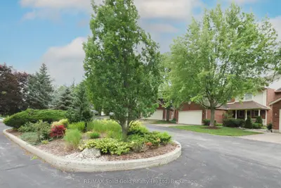 405 Glasgow Street 4, Kitchener, On N2m 2n1