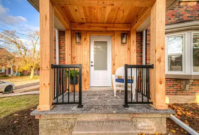 30 Dunbar Road S, Waterloo, On N2l 2e3