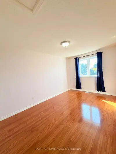 508 Farnham Court, Kingston, On K7m 8y1
