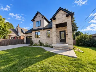 14 Charlotte Court, Welland, On L3c 1p5