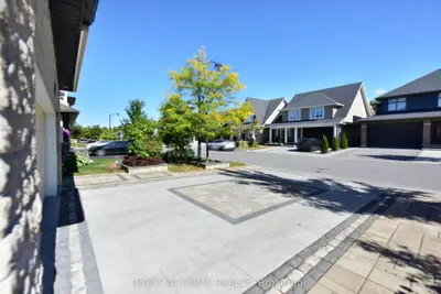 504 Breccia Heights, Kanata, On K2t 0l6