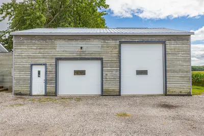 2731 LONGWOODS Road, Southwest Middlesex, ON N0L 2N0