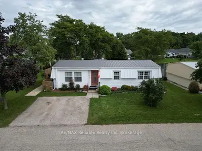 413 Shannon Boulevard, South Huron, On N0m 1t0