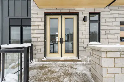 113 Clement Lane, Blue Mountains, On N0h 1j0