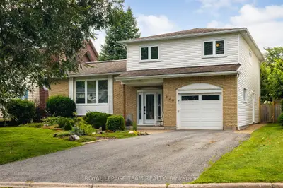 230 Lincoln Heights Road, Britannia - Lincoln Heights And Area, On K2b 8a8