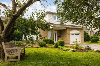 230 Lincoln Heights Road, Britannia - Lincoln Heights And Area, On K2b 8a8