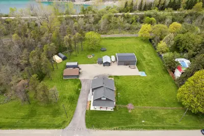 584077 Beachville Road, South-west Oxford, On N5c 3j5