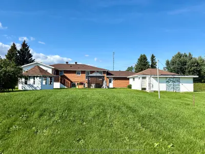 448 Salter Street, West Nipissing, On P2b 2t4