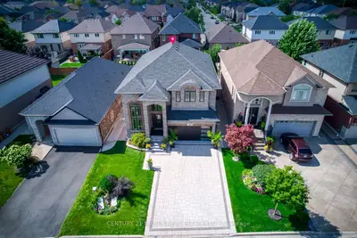489 Glover Road, Hamilton, On L8e 5c6