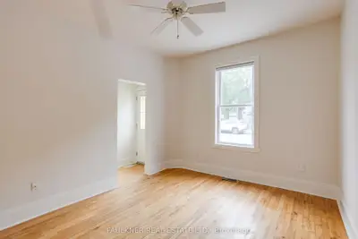 137 Dalhousie Street, Lower Town - Sandy Hill, On K1n 7c2