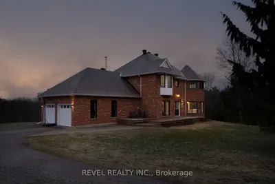 9343 Wellington 22 Road, Erin, On N0b 1z0