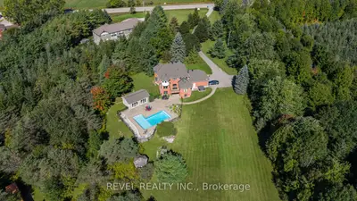 9343 Wellington 22 Road, Erin, On N0b 1z0