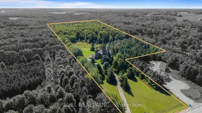 9343 Wellington 22 Road, Erin, On N0b 1z0
