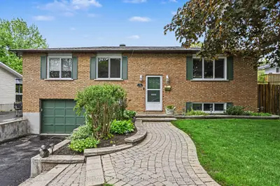 15 Pearl Street, Smiths Falls, On K7a 5g2