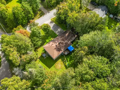 40 Astor Street S, East Ferris, On P0h 1b0