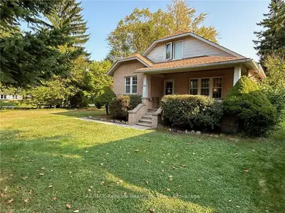 26 MAIN Street S, Bluewater, ON N0M 1G0