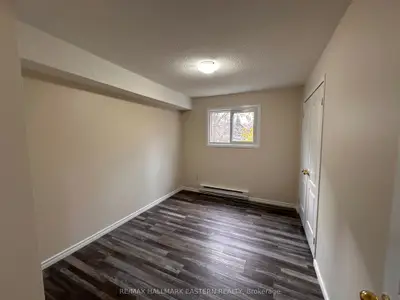 106 Lansdowne Street 203, Peterborough, On K9j 1y1