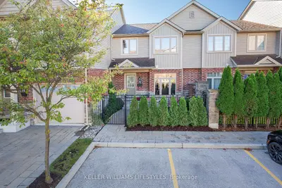 1061 Eagletrace Drive 71, London North, On N6g 0t3