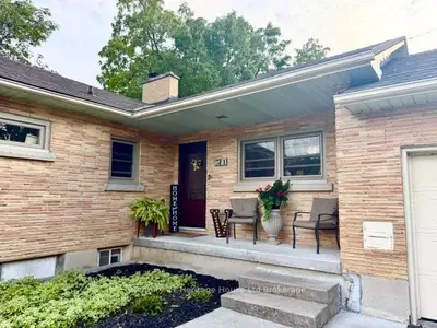 31 PARKWOOD Drive, Tillsonburg, ON N4G 2B7