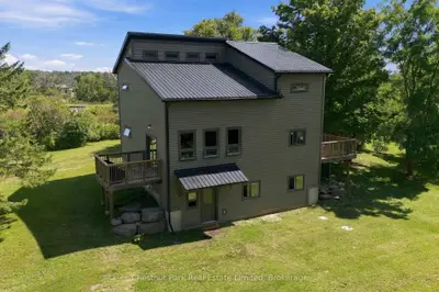 36 Gun Club Road, Prince Edward County, On K0k 2t0