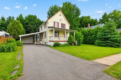 9 Maud Street, South Dundas, On K0c 1x0