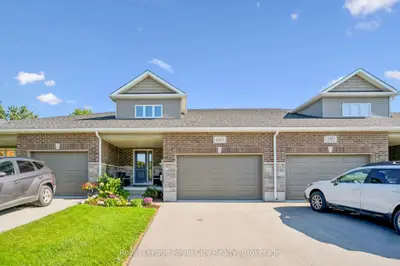 140 Halls Drive, Centre Wellington, On N0b 1s0