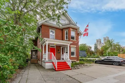 15 Cork Street E, Guelph, On N1h 2w7