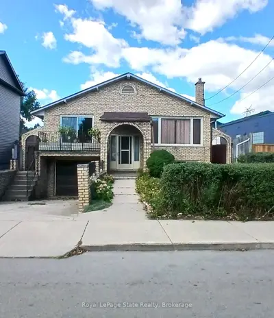 118 Craigroyston Road, Hamilton, On L8k 3k1