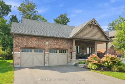 19 Selkirk Drive, Huntsville, On P1h 0c5